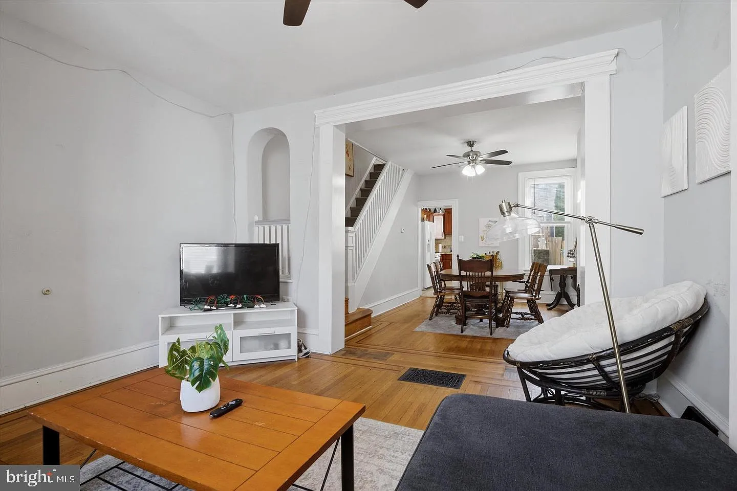 5 bed, 2.0 bath, 1768 sqft, $3,000 — Photo 3