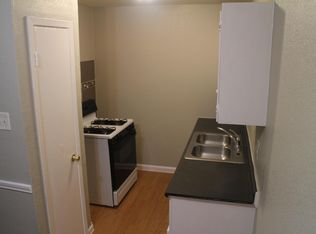 223 Kelsey Ave APT 3, San Antonio, TX 78211