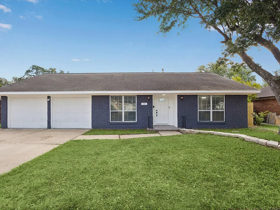 2109 Harper Dr