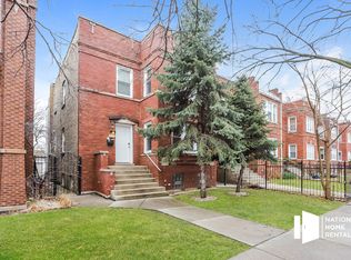 4832 W Nelson St #2, Chicago, IL 60641