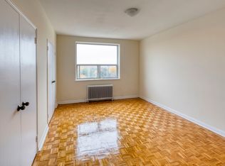 921 Wilson Ave #11, Toronto, ON