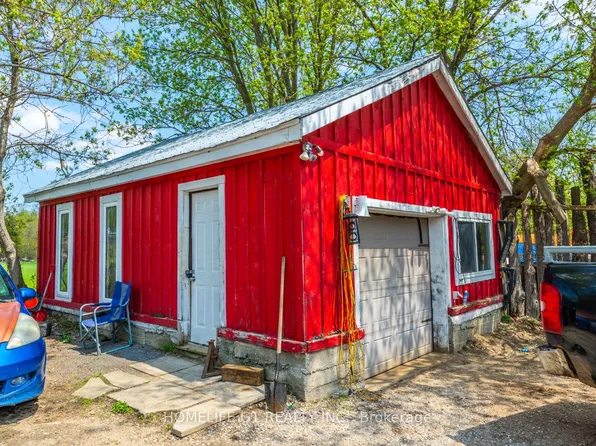 4357 Penetanguishene Rd, Springwater, ON L0L 1V0