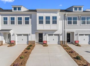 6024 Charlesdale Way, Spartanburg, SC 29302