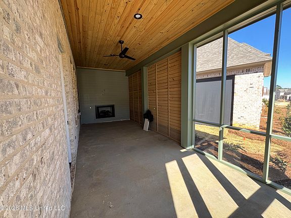 3rd image of 130 Water St