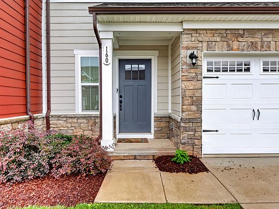 2nd image of 160 Primrose Ln