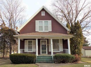 963 Lincoln St, Galesburg, IL 61401