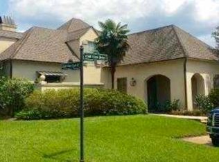 18011 Club View Dr, Baton Rouge, LA 70810