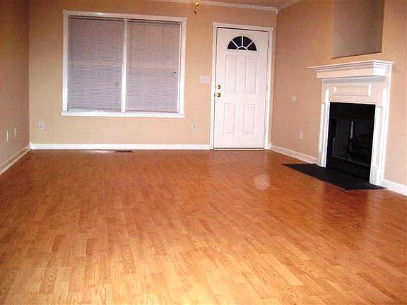 Living Room w fireplace
