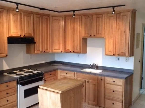 4704 S 700 E APT 10, Murray, UT 84107