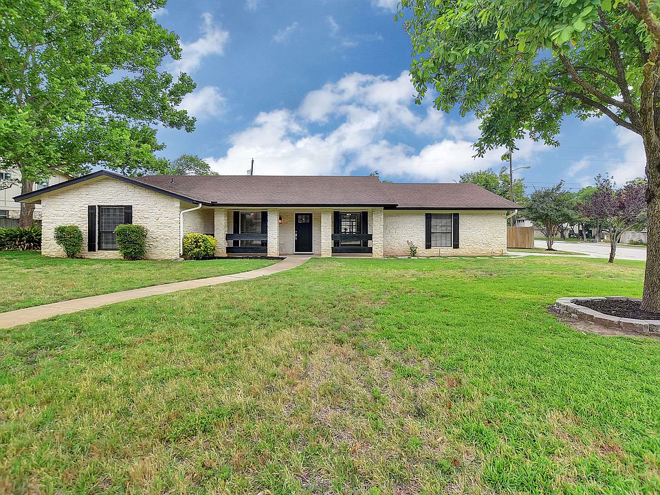 1st image of 1008 Bluff Dr