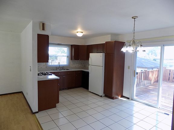 3rd image of 43 Opal Ave