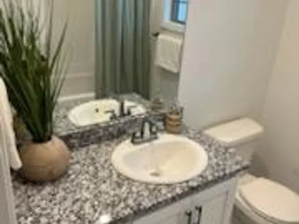 516 Stella Ct, Willard, MO 65781