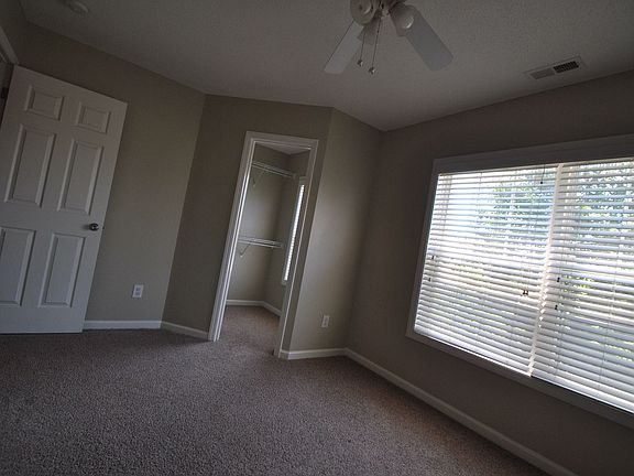 5th image of 607 Blue Lake Dr