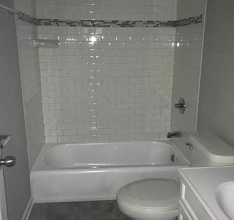 3rd image of 2337 Saint Peter St
