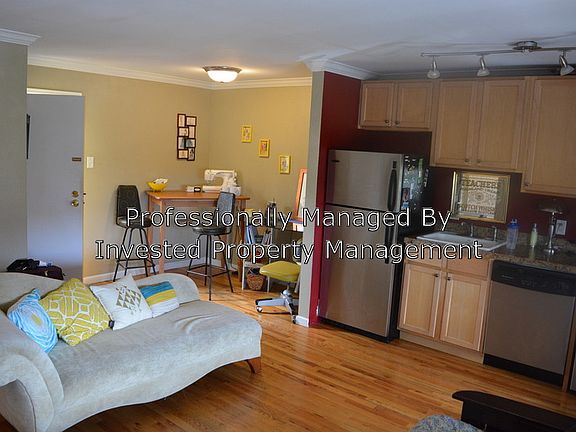 4th image of 1450 N Albion St APT 304