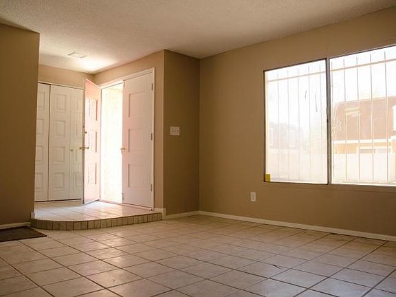 3rd image of 8430 N 33rd Dr