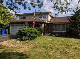 15 Ruggles Ct, Orland Park, IL 60467