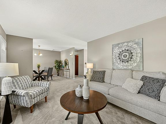5th image of 3716 1st Pl NW