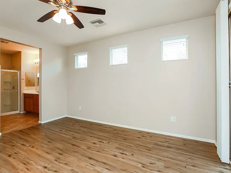 7422 S Salt Water Dr — Photo 8