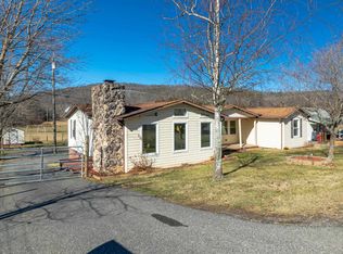 2090 Castleton Rd, Max Meadows, VA 24360
