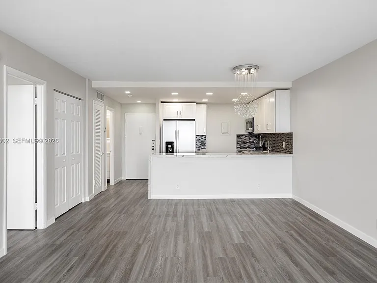 16740 NE 9th Ave #809 — Photo 5