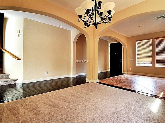 5th image of 543 Cala Morlanda St