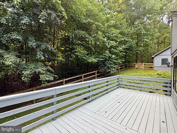 5th image of 13536 Fork Rd