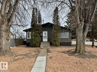 12409 80th St NW, Edmonton, AB
