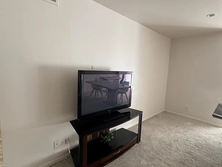 10747 Wilshire Blvd #603 — Photo 6