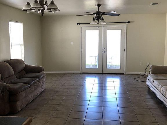 5th image of 251 Jolie Oaks Blvd