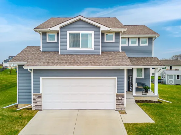 721 Hickory Dr, Norwalk, IA 50211
