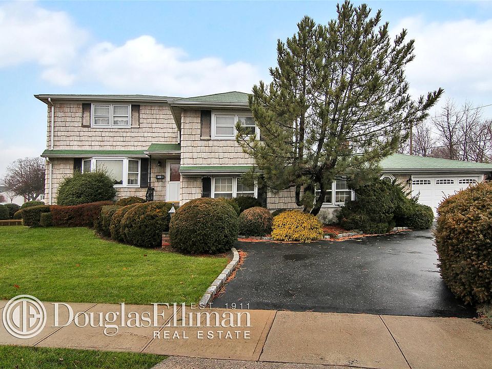 1st image of 50 Elizabeth Dr