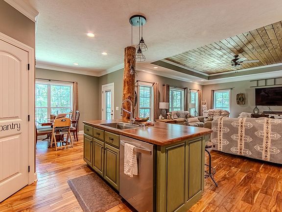 5th image of 2134 Otis Plunk Rd