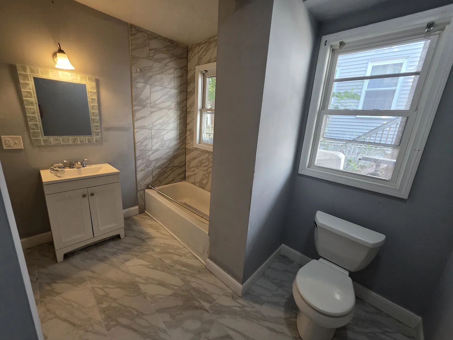3 bed, 1300 sqft, $3,100 — Photo 4