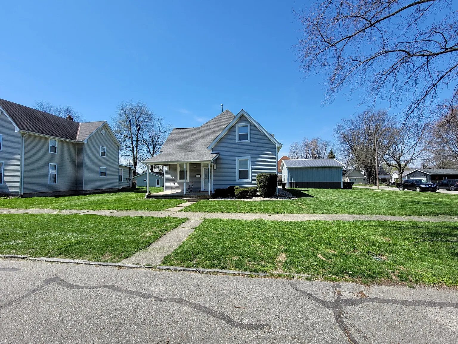715 N Jackson St photo 1