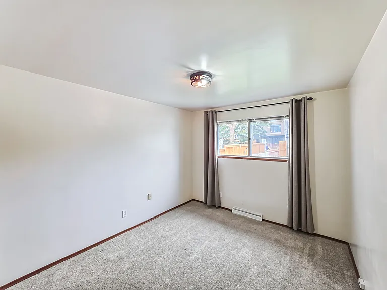 614 56th Ave SW — Photo 17