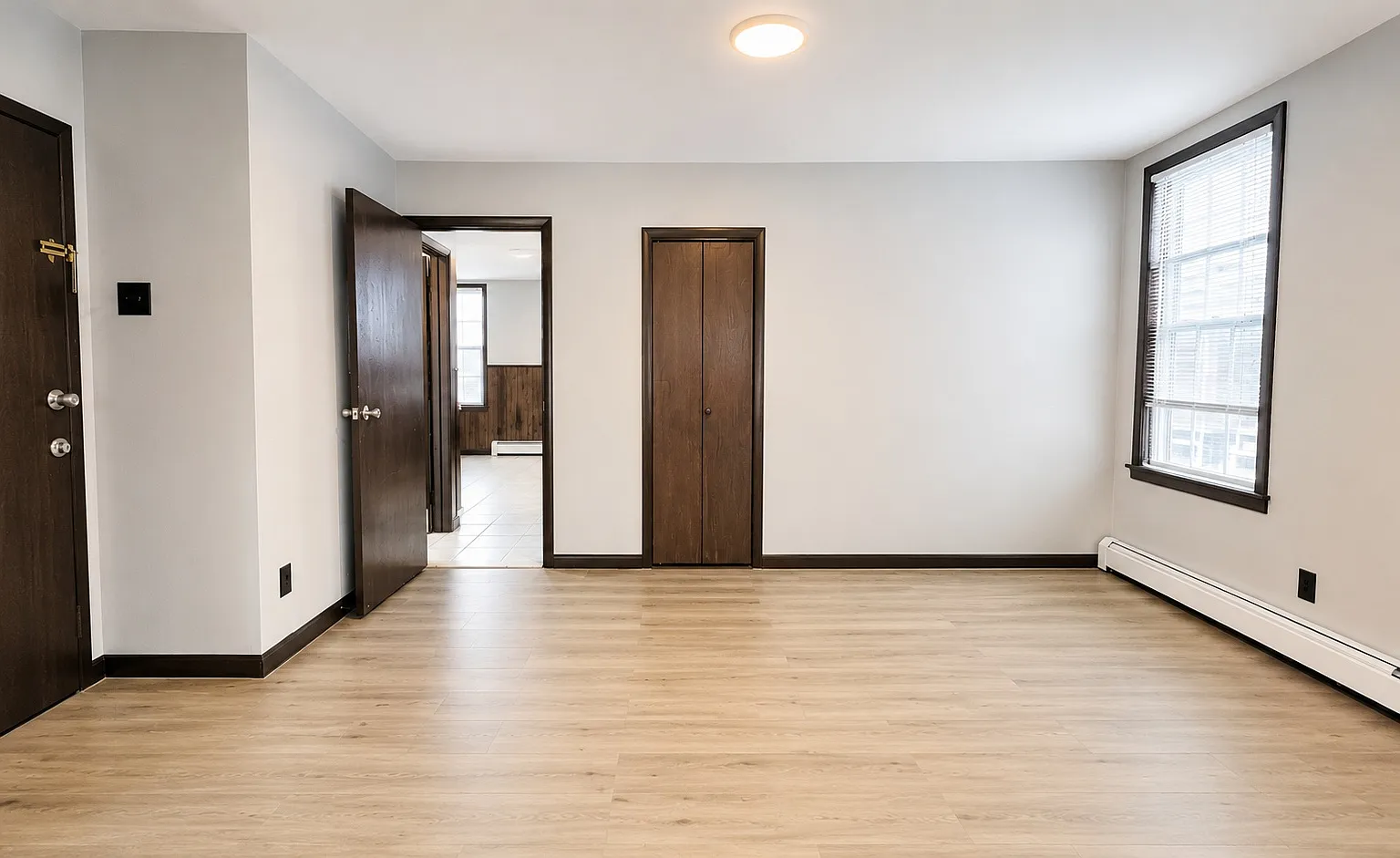 3 bed, 1500 sqft, $2,300 — Photo 2