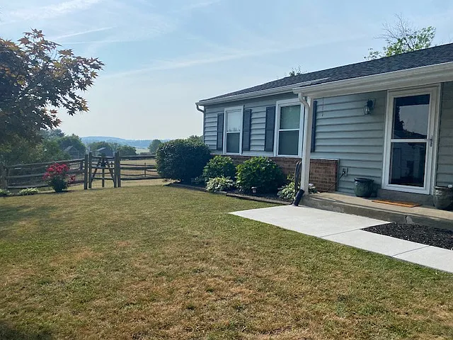8501 Adventure Ct — Photo 17