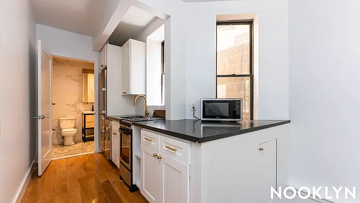 Rented by Nooklyn NYC LLC | media 14