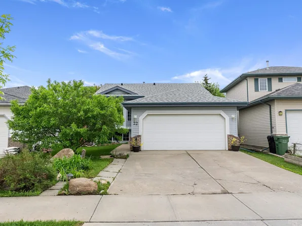 22 Meadowview Dr, Leduc, AB T9E 8E4