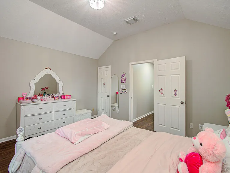 12427 Shadycrest Dr — Photo 30