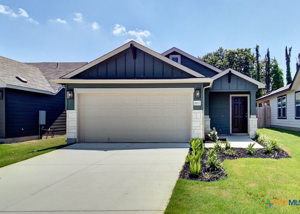 1st image of 867 Farmhouse Trl
