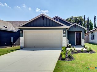 867 Farmhouse Trl, New Braunfels, TX 78130
