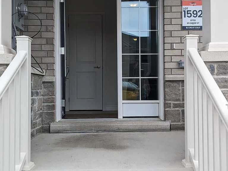 85 Greer St — Photo 3