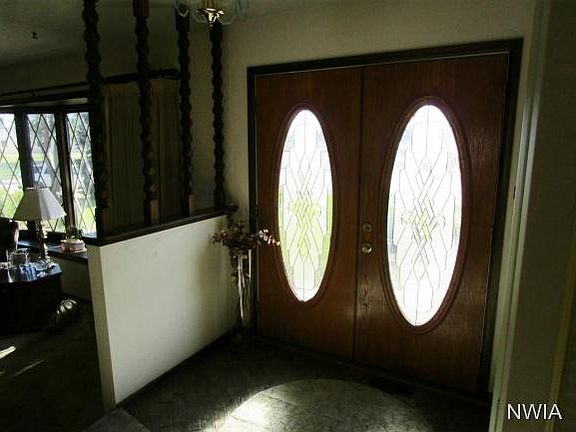 5th image of 505 E 33rd St