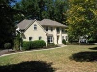 1 Forrest Ct, Mount Laurel, NJ 08054