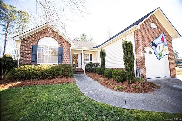 1st image of 1104 White Water Cir