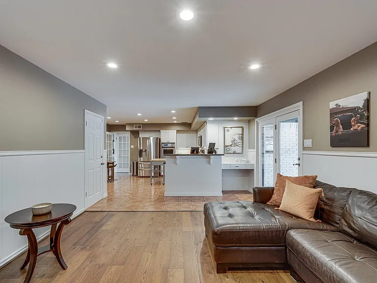 8411 Swift Ave — Photo 13