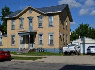 217 N Water St, Watertown, WI 53094