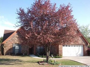 10885 E Ridge Dr, Olive Branch, MS 38654